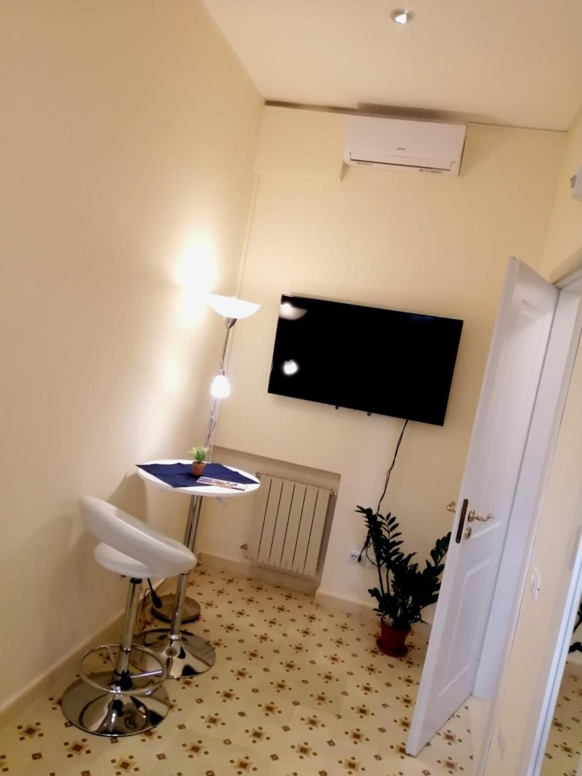 Suleima B&B Messina Centro Cameră foto